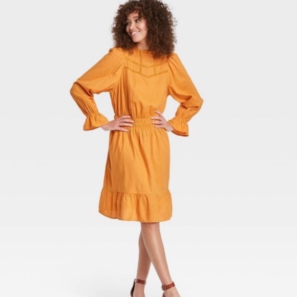 Universal Thread Dresses & Skirts - Universal Thread 1X Balloon Long Sleeve Smocked Waist Dress Yellow Mustard